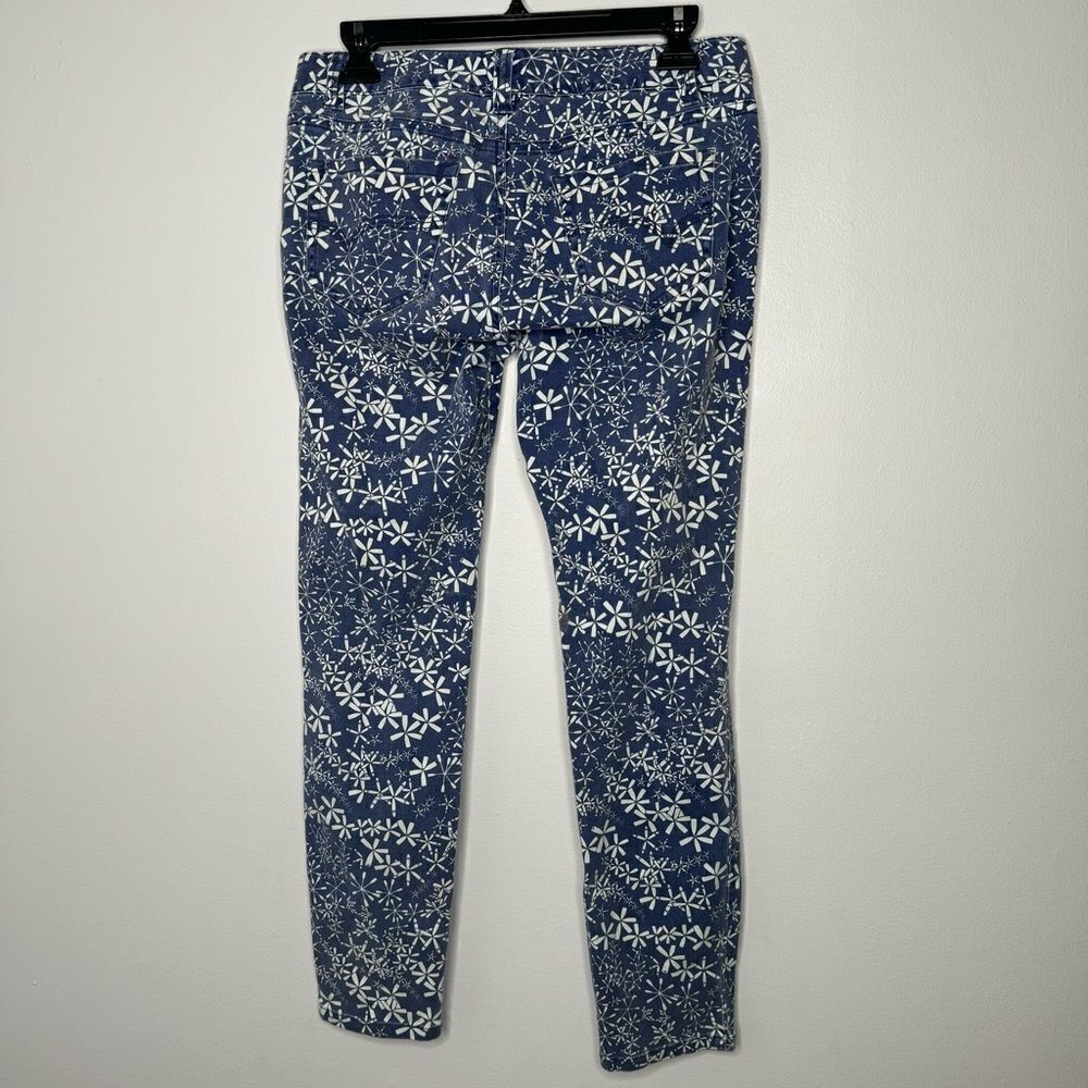 Vineyard Vines blue floral pants size 2 - Picture 3 of 5